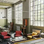 Meisterzimmer *